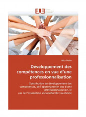 Developpement Des Competences En Vue D''Une Professionnalisation Paperback