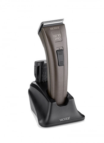 Genio Pro Professional Hair Clipper With Interchangeable Battery Brown 280g