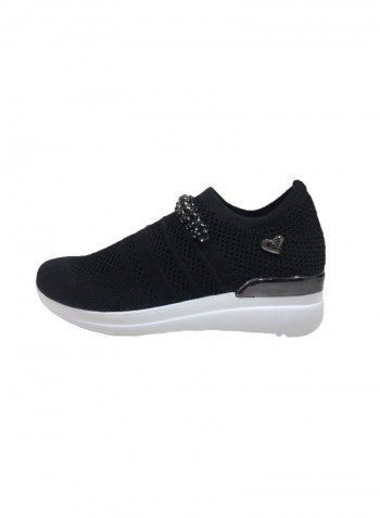 Women's Slip-On Low Top Sneakers Fabric Black