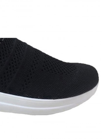 Women's Slip-On Low Top Sneakers Fabric Black