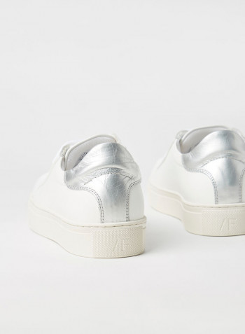 Contrast Panel Leather Sneakers White/Silver