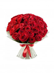 50-Piece Rose Round Bouquet Red/Green/White