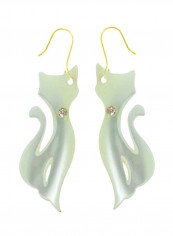 18 Karat Gold Cat Shaped Mother Of Pearl Earrings