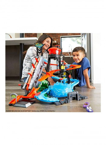 Ultimate Gator Car Wash Playset FTB67