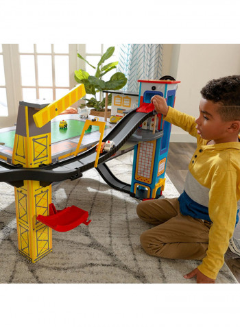 Freeway Frenzy Raceway Set With Table 18033