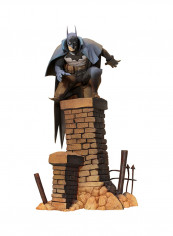 Batman Gotham Action Figure 12.6-Inch reviews Batman Gotham Action Figure 12.6-Inch