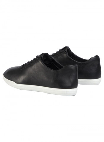 Simpil Low-Top Sneakers Black