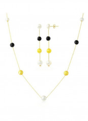 18 Karat Gold Gradual Built-In Gold- Yellow Pearl Jewellery Set