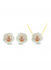 18 Karat Solid Yellow Gold Mother Of Pearl Shell With 4 mm Pearl Jewellery Set