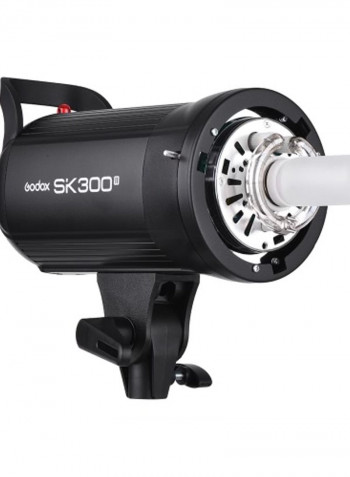 Studio Flash Black