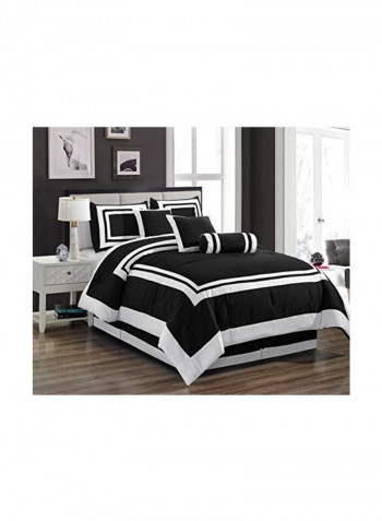 7-Pieces Square Pattern Hotel Bedding Comforter Set Polyester Black/White Queen