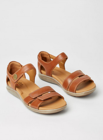 Kylyn Strap Leather Sandals Brown