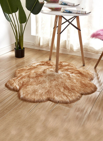 Flower Shaped Soft Rug Brown 160x230centimeter