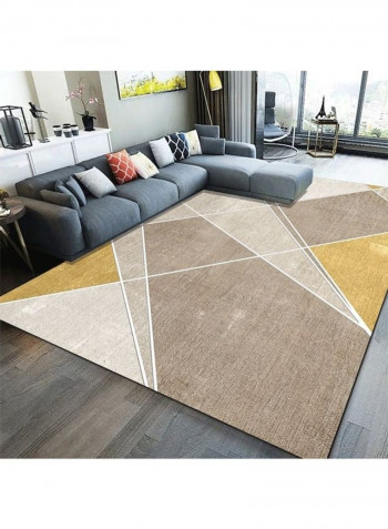 Classic Anti-Slip Geometric Pattern Carpet Brown/Yellow/White 140 x 200cm