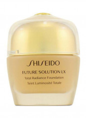 Future Solution LX Total Radiance Foundation SPF15 PA++ محايد 2
