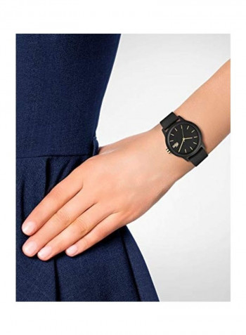 Women's Analog Wrist Watch with Rubber Strap