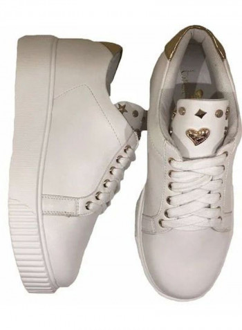 حذاء رياضي برباط ورقبة منخفضة Calf White