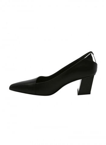 Twist Flow Pumps Black