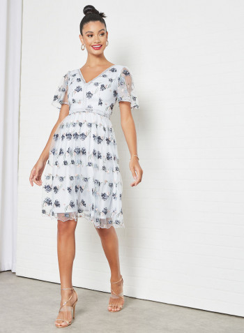 Embroidered Floral Lace Detail Dress Blue/White