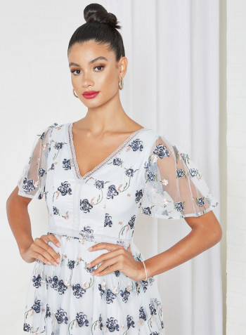 Embroidered Floral Lace Detail Dress Blue/White