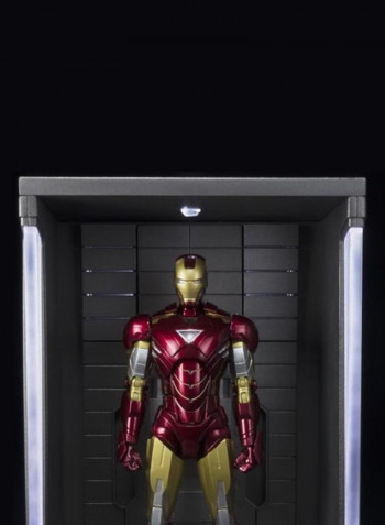 S.H. Figuarts Iron Man Mark IV With Hall Of Armor Action Figure