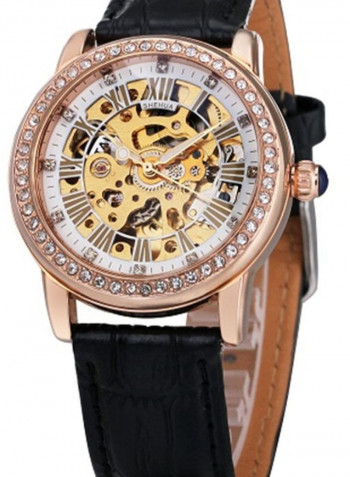 Women's Round Shape Analog Watch NSSB037005726