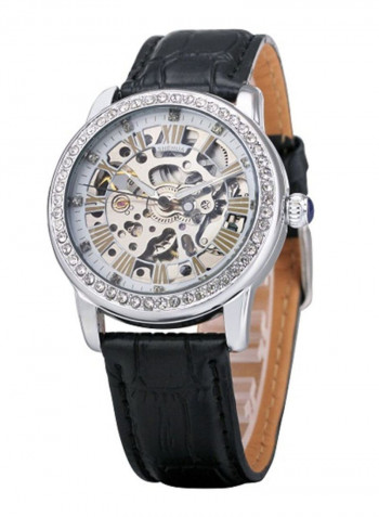 Women's Round Shape Analog Watch NSSB037005731