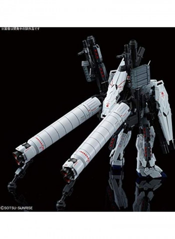 Full Armor Gundam Unicorn Model Kit
