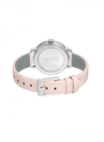 Women's Leather Analog Wrist Watch 1540053