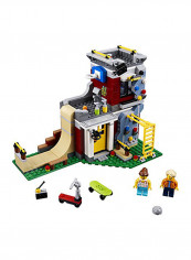 422-Piece Modular Skate House Building Set reviews 422-Piece Modular Skate House Building Set