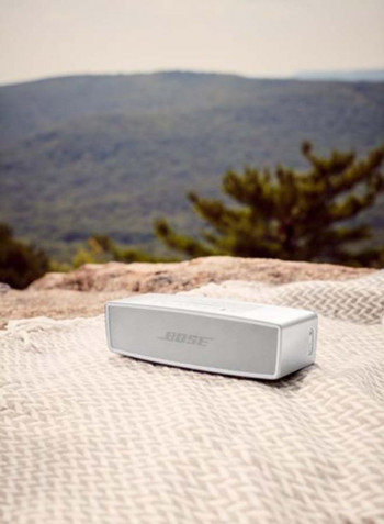 SoundLink Mini II Bluetooth Speaker - Special Edition Luxe Silver