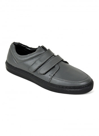 Velcro Low Top Sneaker Grey