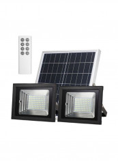 LED Solar Dual-Head Flood Light Set Black/Silver/Blue reviews LED Solar Dual-Head Flood Light Set Black/Silver/Blue