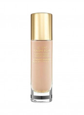 Le Teint Touche Eclat Illuminating Foundation SPF 22 BD10
