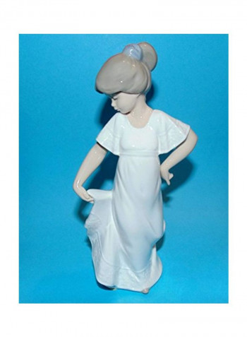 Collectible Porcelain Figurine White 8.75inch