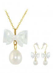 18 Karat Gold Pearl Beaded Jewelry Set