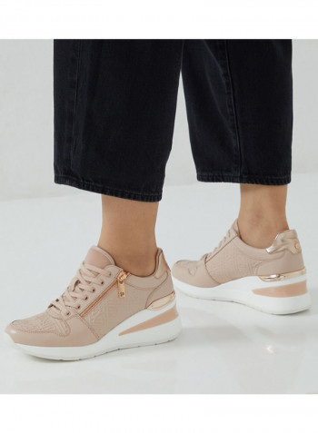 سنيكرز جريسا برقبة منخفضة Pink