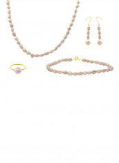 10 Karat Gold With Pearls Jewellery Set