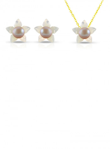18 Karat Solid Yellow Gold 10 mm Mother Of Pearl Flower Shape With 4 mm Pearl Jewellery Set