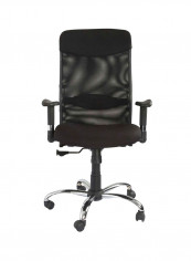Mia Ergonomic Mesh High Back Desk Chair Black/Silver 51x119.5x47centimeter