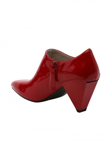 Delta Pure Pumps Red