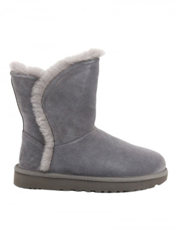 Short Fluff Boots Charcoal