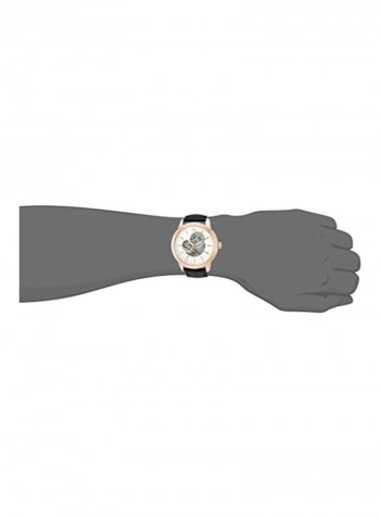 Men's Leather Strap Analog Watch 22579