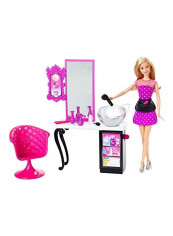 Malibu Ave Salon with Doll Playset reviews Malibu Ave Salon with Doll Playset
