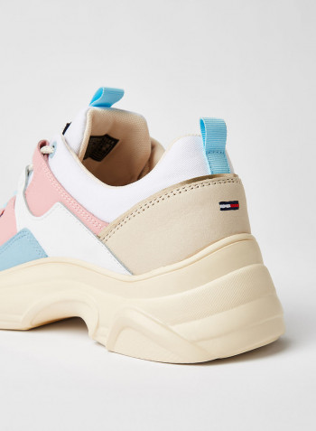 Lightweight Colour Pop Trainers بيج