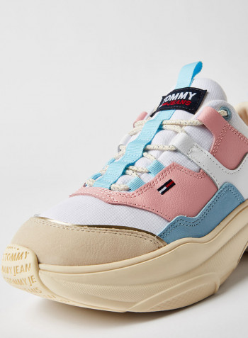 Lightweight Colour Pop Trainers بيج