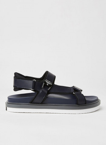 Karabine Flat Sandals كحلي