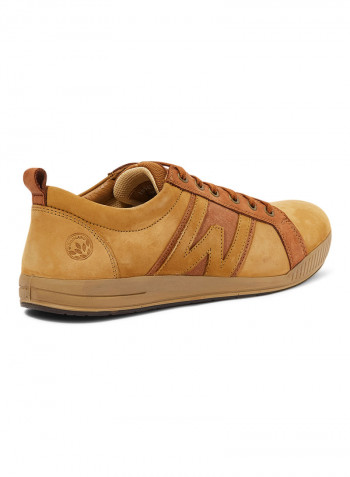 Casual Low Top Sneaker Camel