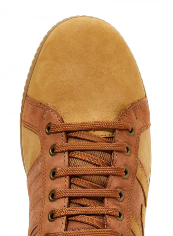 Casual Low Top Sneaker Camel