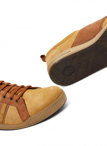 Casual Low Top Sneaker Camel